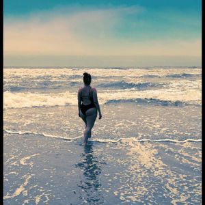 Meet your Posher, Eniko